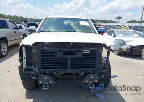 2018 GMC Sierra 1500 Denali z USA, uszkodzony, nr VIN 3GTU2PEJ3JG332999